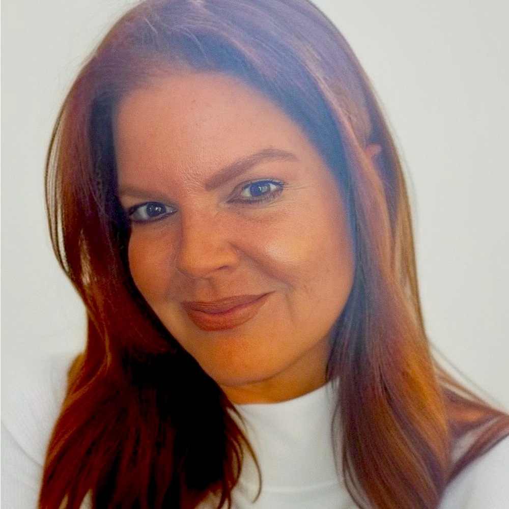 Meet your Posher, Alejandra